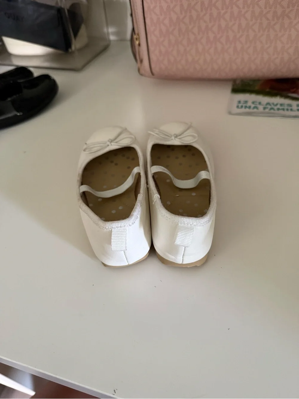 Cat & Jack White Girls' Ballet Flats with Bow